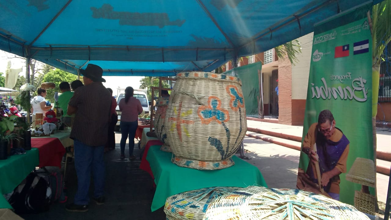 FERIA1